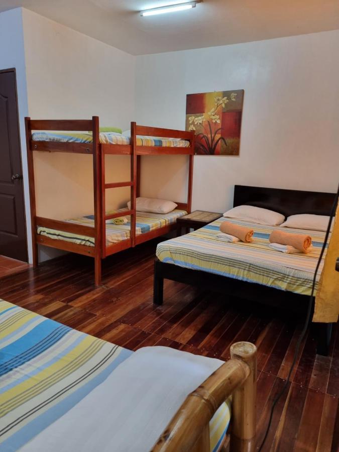 Southpoint Hostel 몰볼 외부 사진